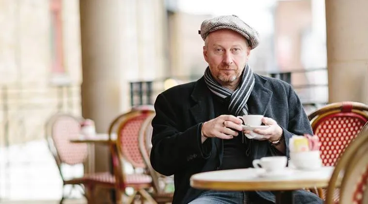 ‘Wonderful Life’ singer Black dies after car crash | Music News - The