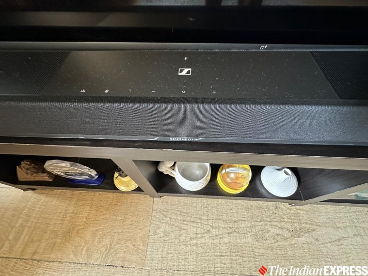 Sennheiser Ambeo Soundbar Plus review Roomfilling playback