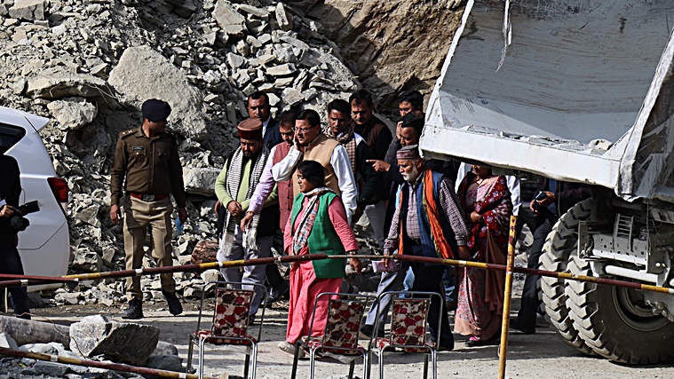 Uttarakhand Chief Minister Pushkar Singh Dhami visits the site of Silkyara-Barkot tunnel collapse. (Express photo by Chitral Khambhati)