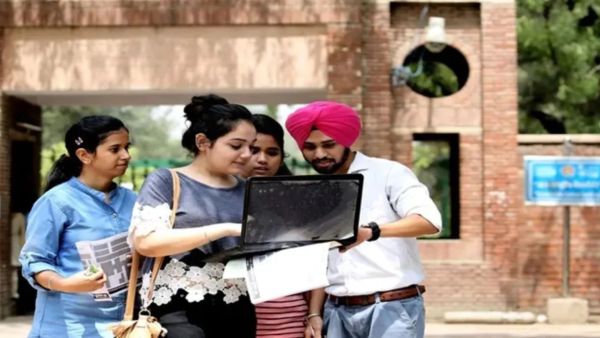 XAT 2025 Admit Card Live Updates: 